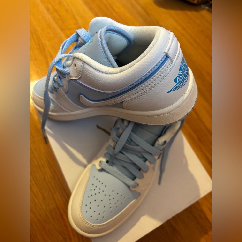 Womens Ice Blue Low Jordan 1